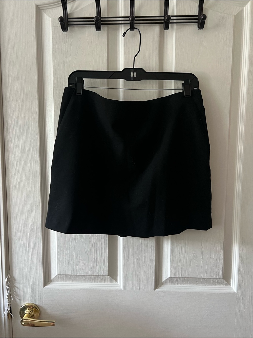 Uniqlo Black Mini Skirt
